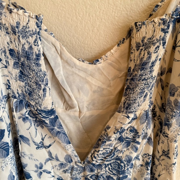 Reformation Blue and White Floral Mini Dress Size 12 - Picture 8 of 9
